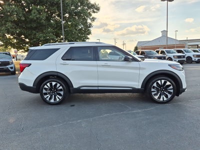 2026 Ford Explorer Platinum