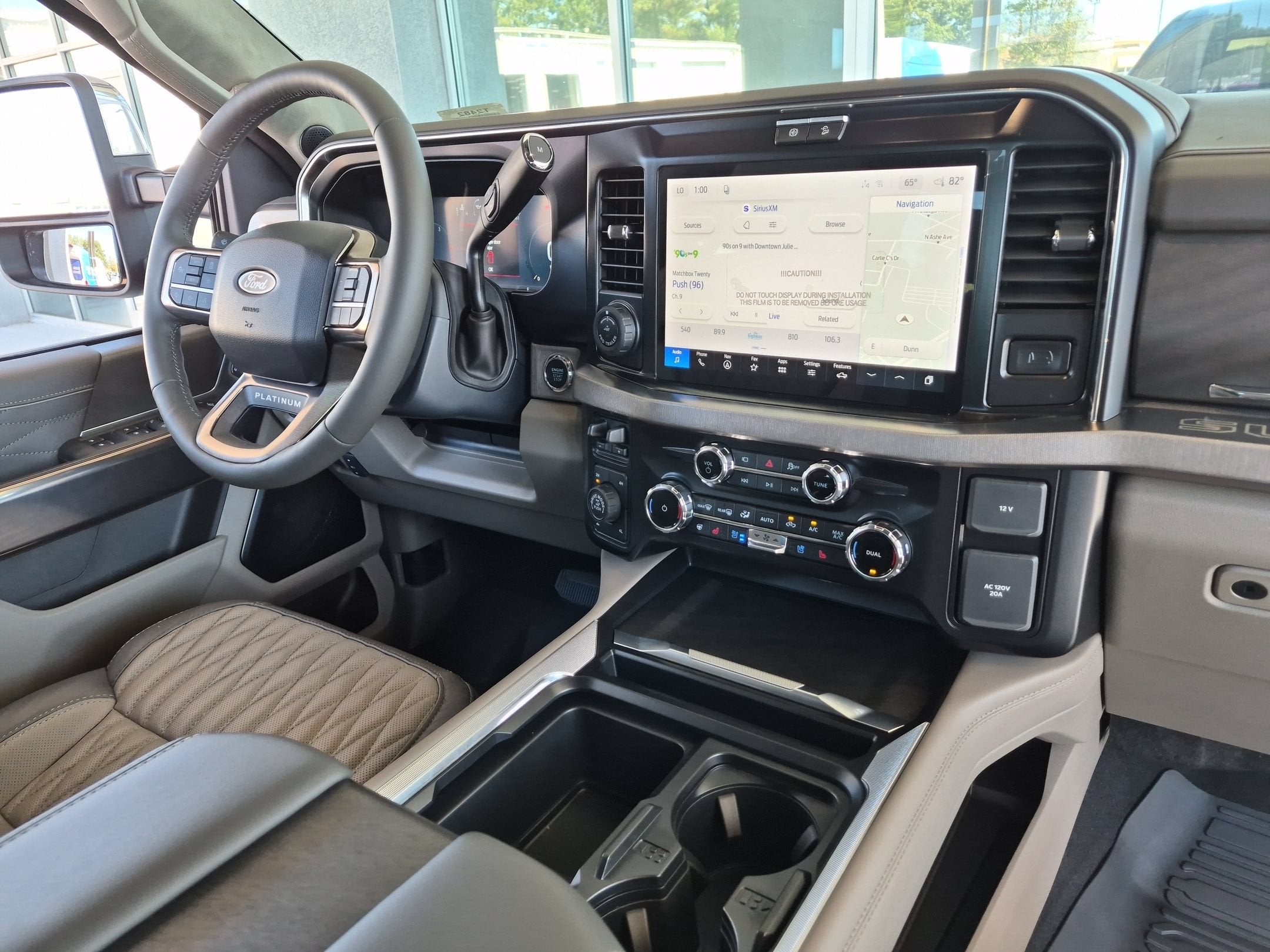 2027 Ford Super Duty F-250 SRW Platinum