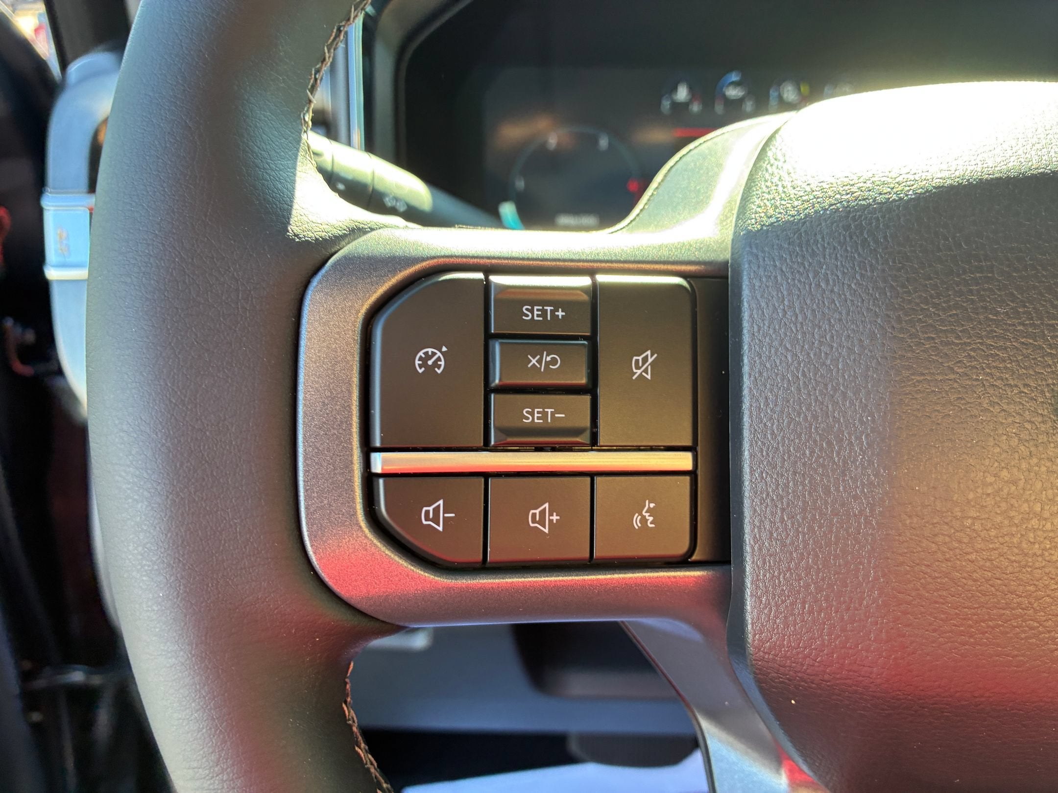 2027 Ford Super Duty F-250 SRW LARIAT