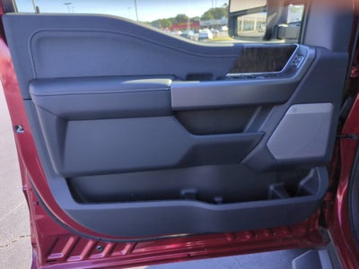 2027 Ford Super Duty F-250 SRW LARIAT