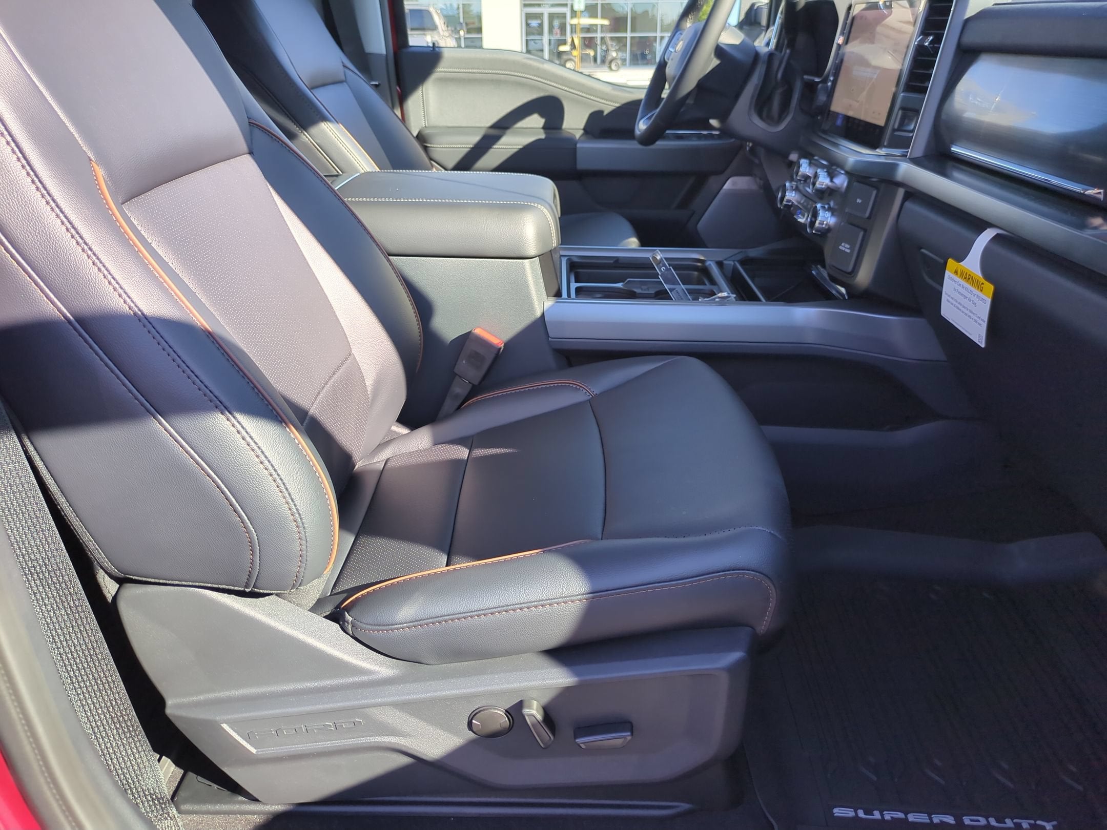 2027 Ford Super Duty F-250 SRW LARIAT