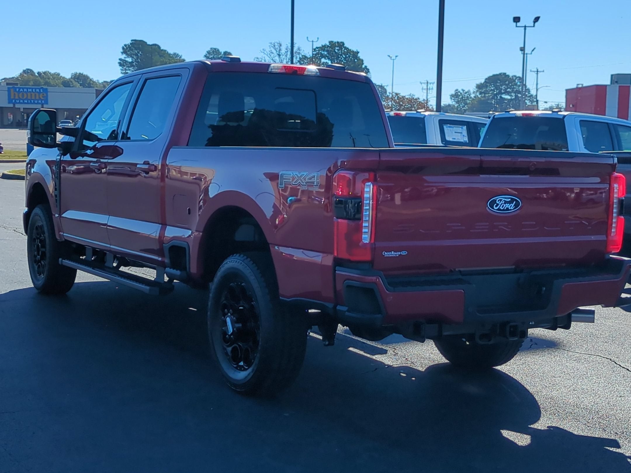 2027 Ford Super Duty F-250 SRW LARIAT
