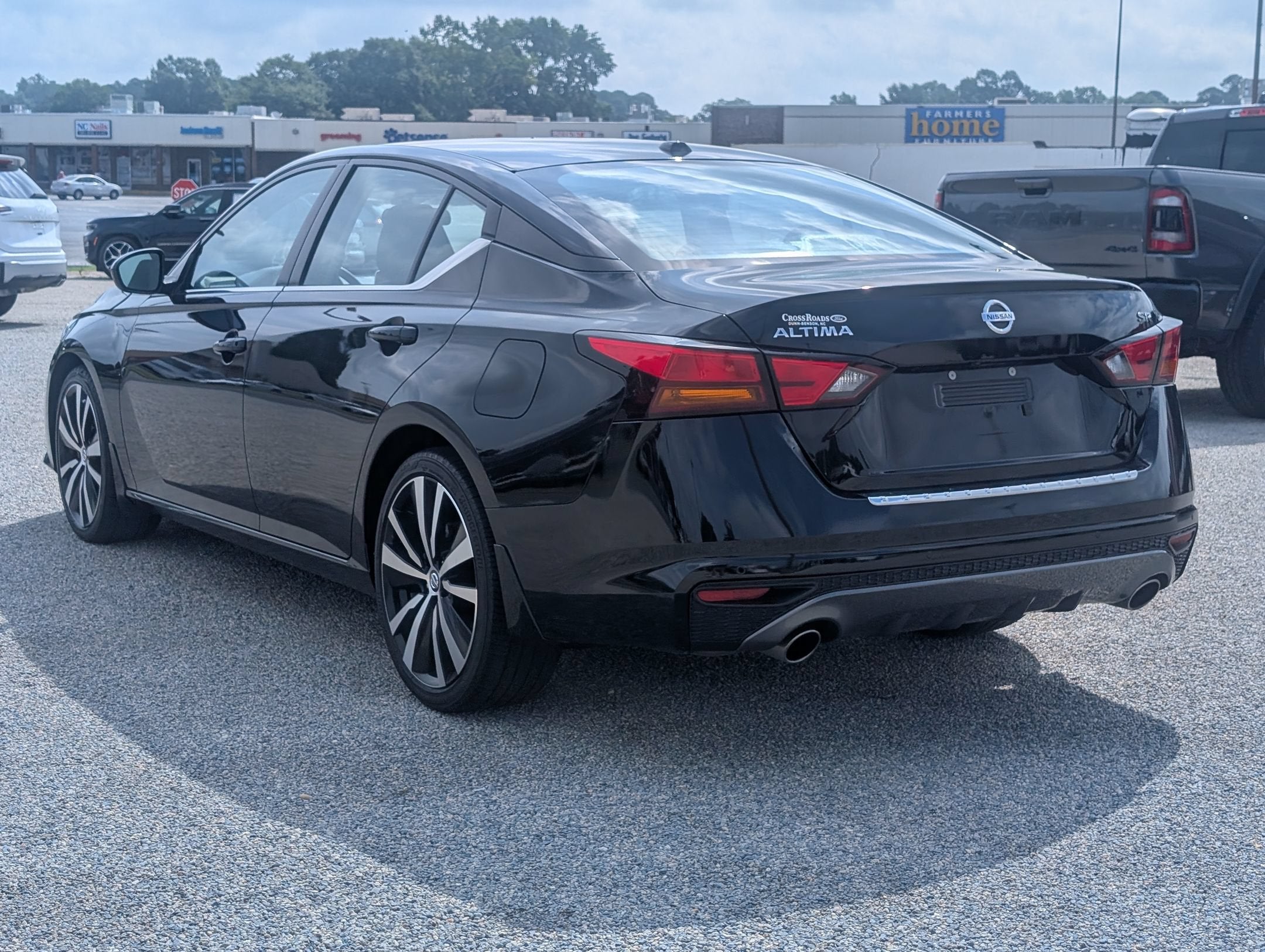 2022 Nissan Altima 2.5 SR