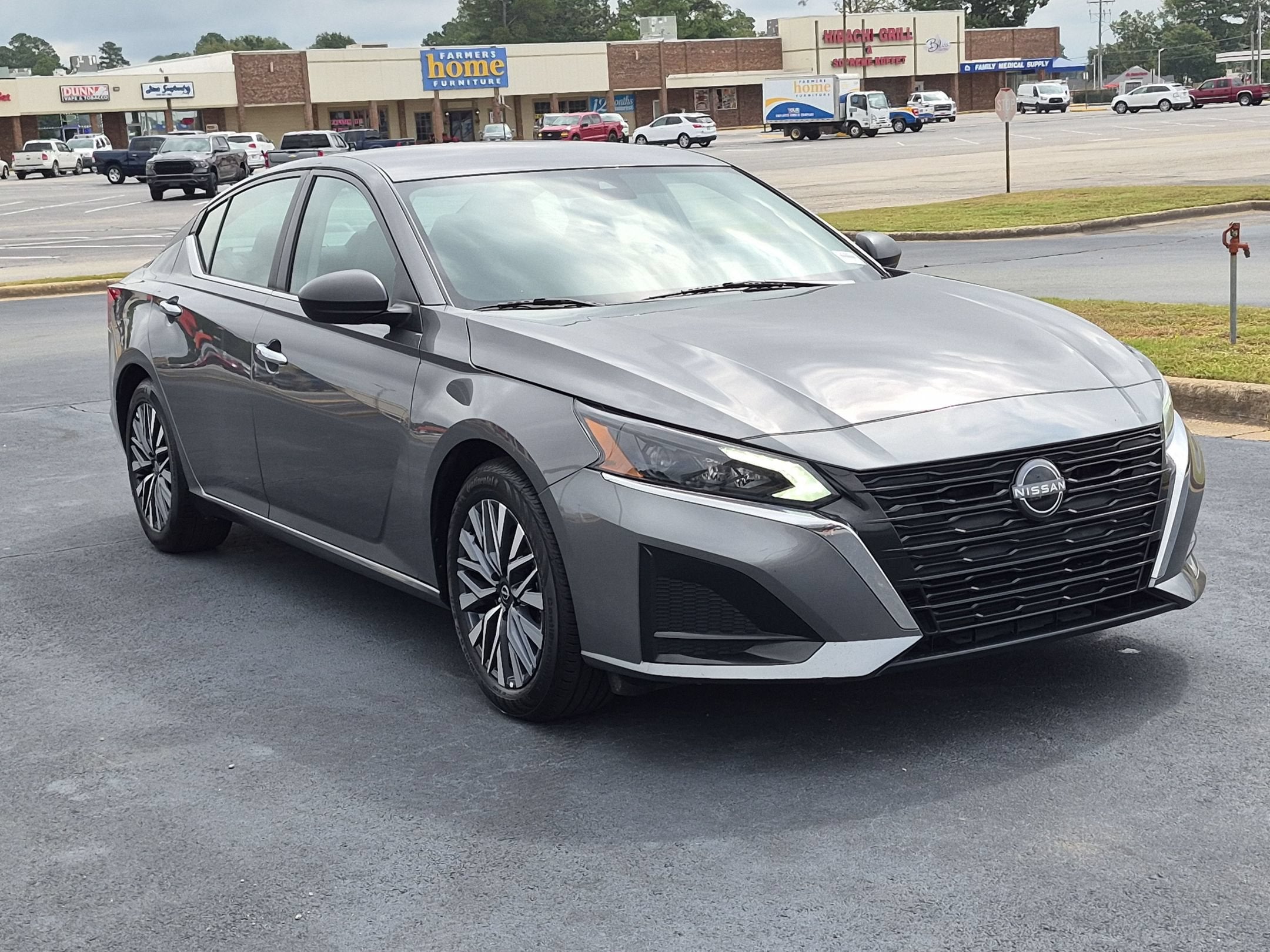 2025 Nissan Altima SV