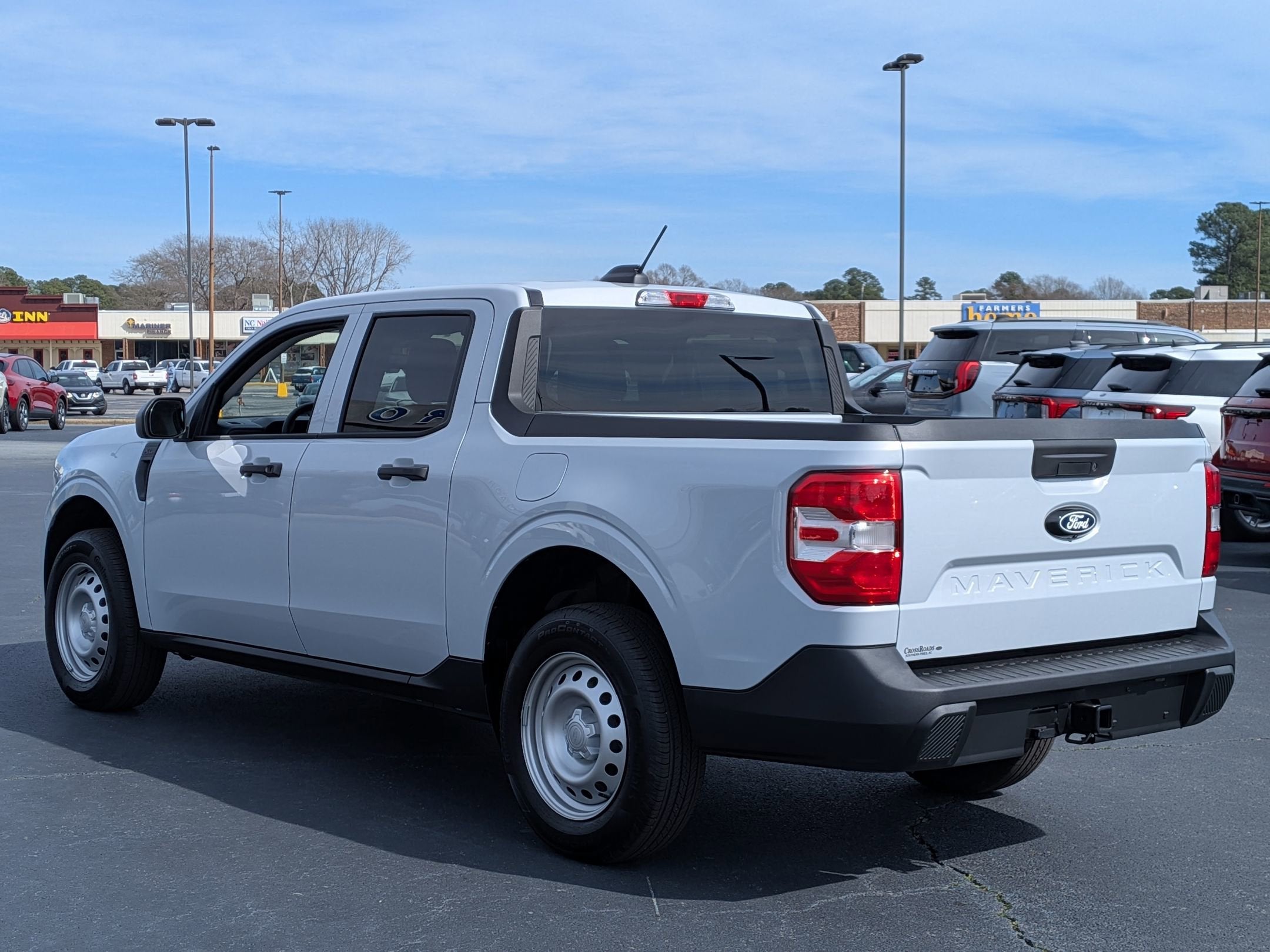 2026 Ford Maverick XL