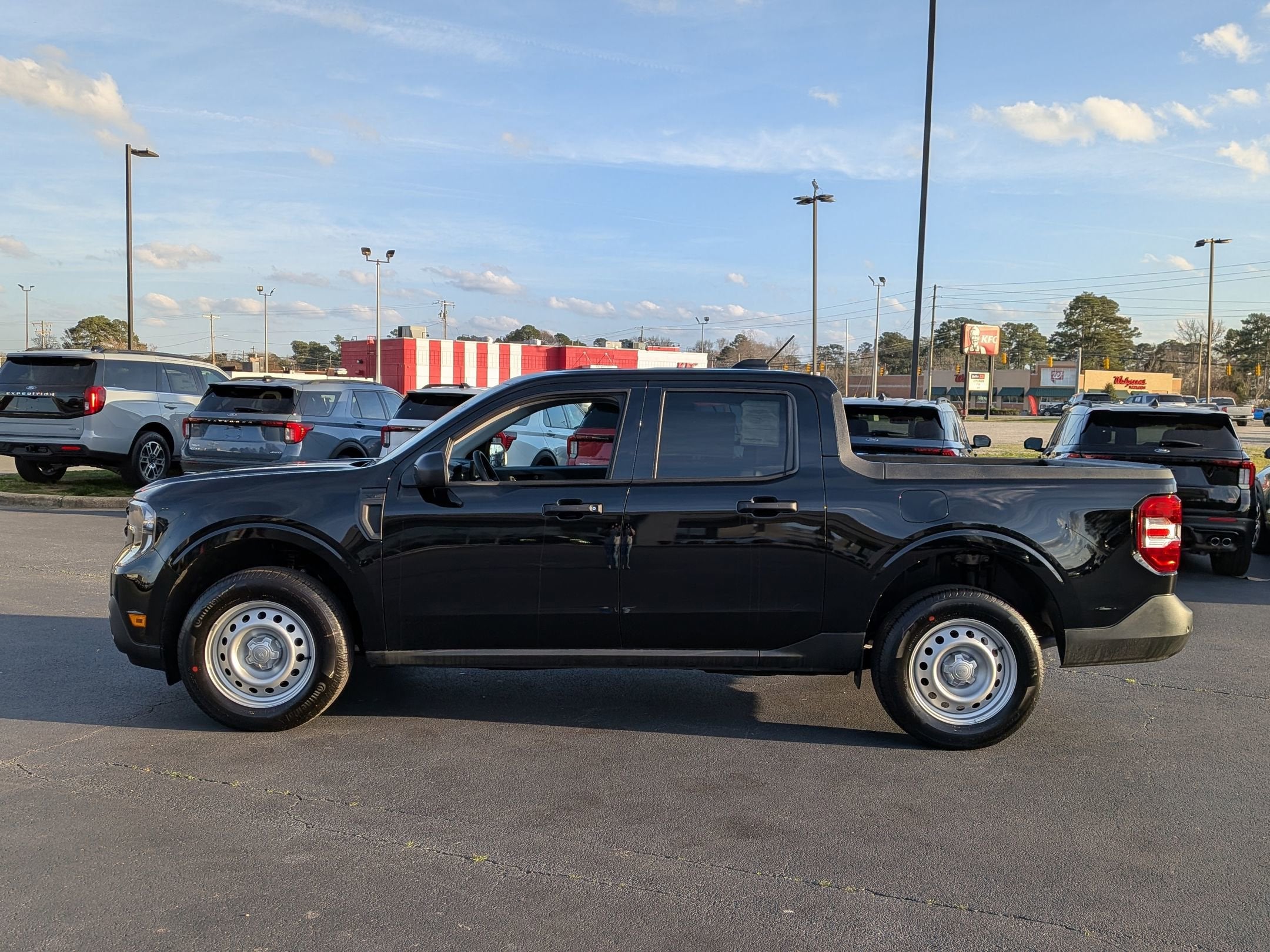 2026 Ford Maverick XL