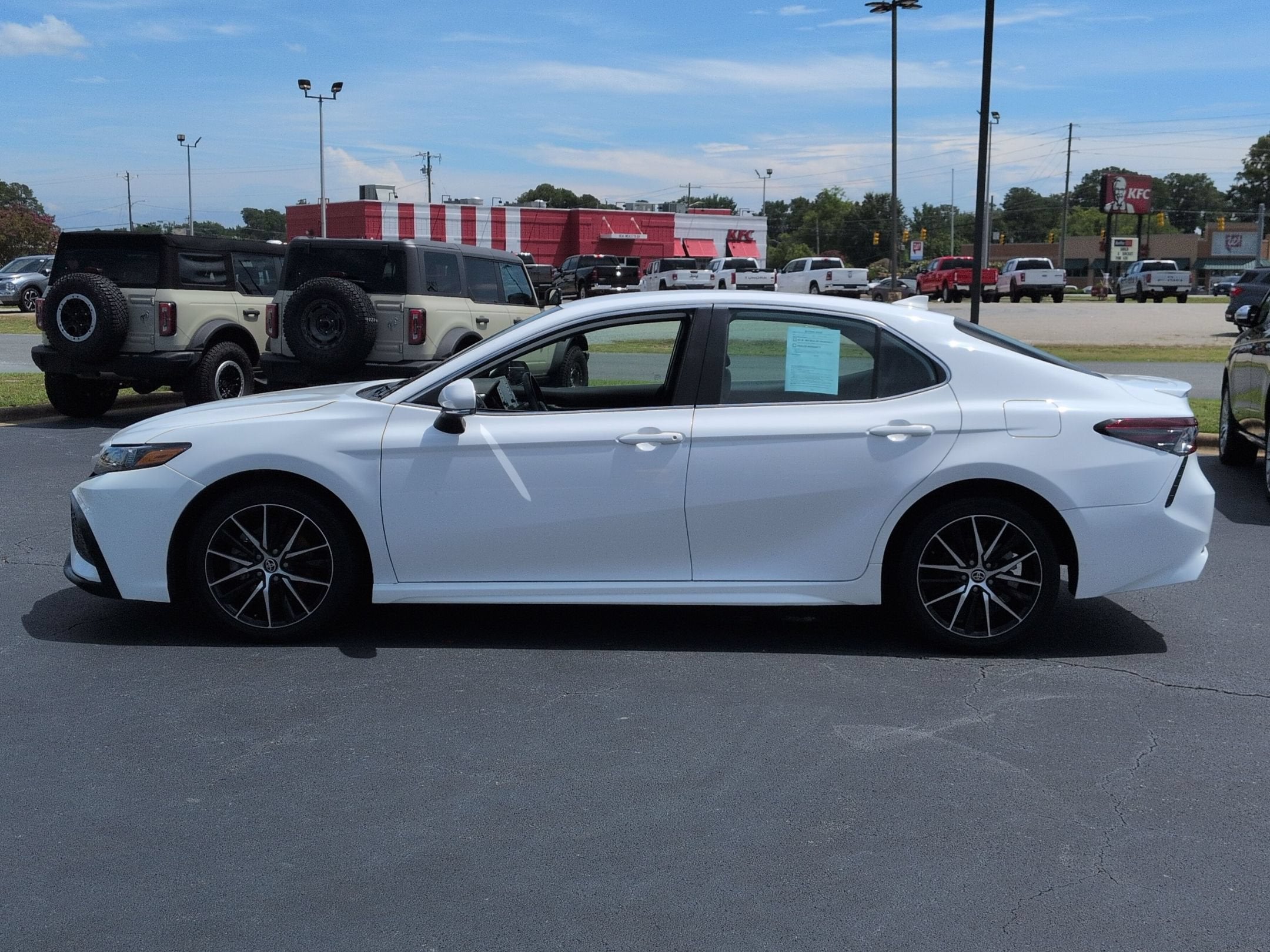 2024 Toyota Camry SE