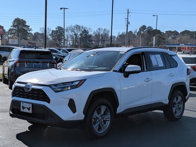 2023 Toyota RAV4 Hybrid XLE