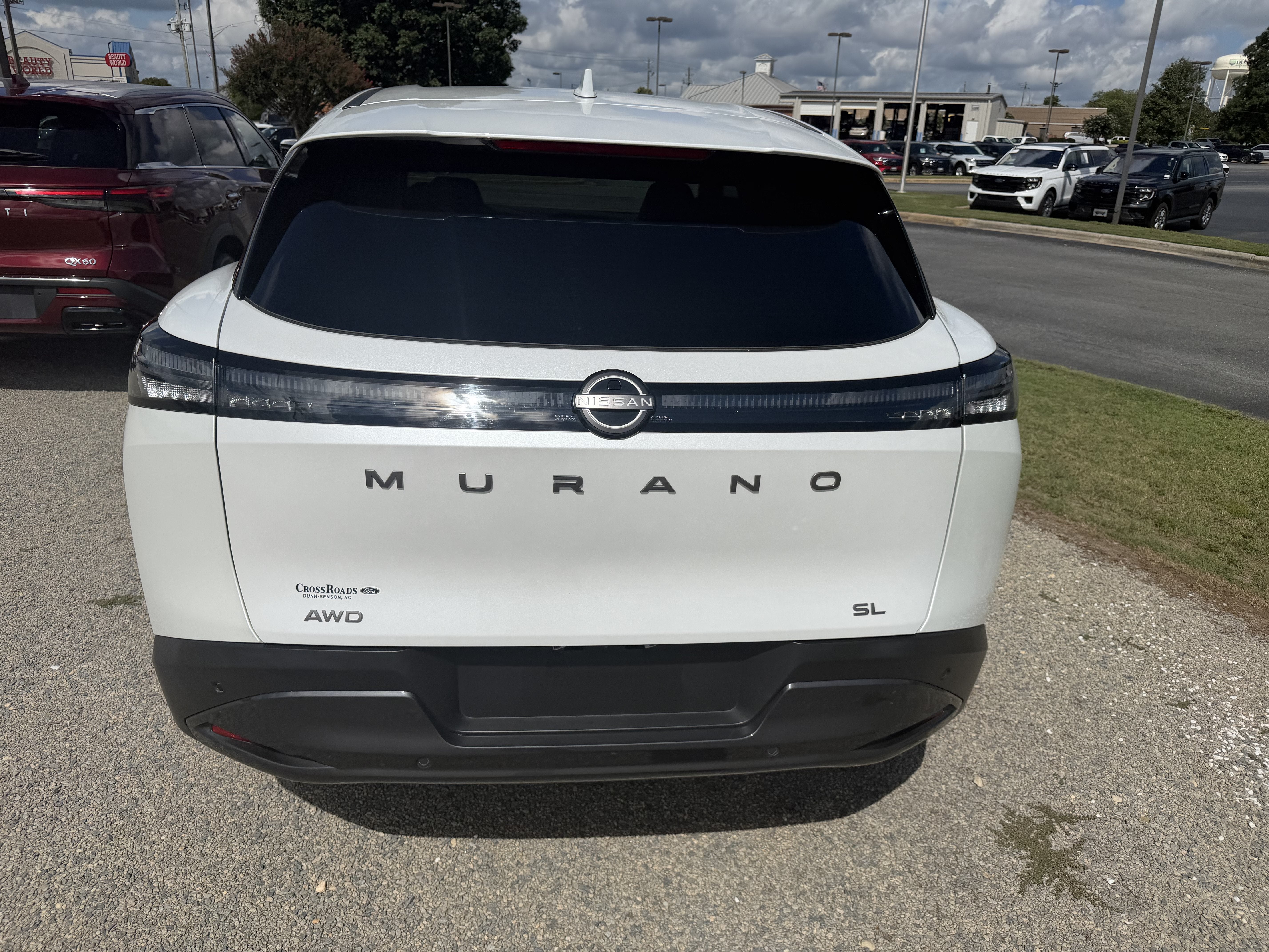 2025 Nissan Murano SL