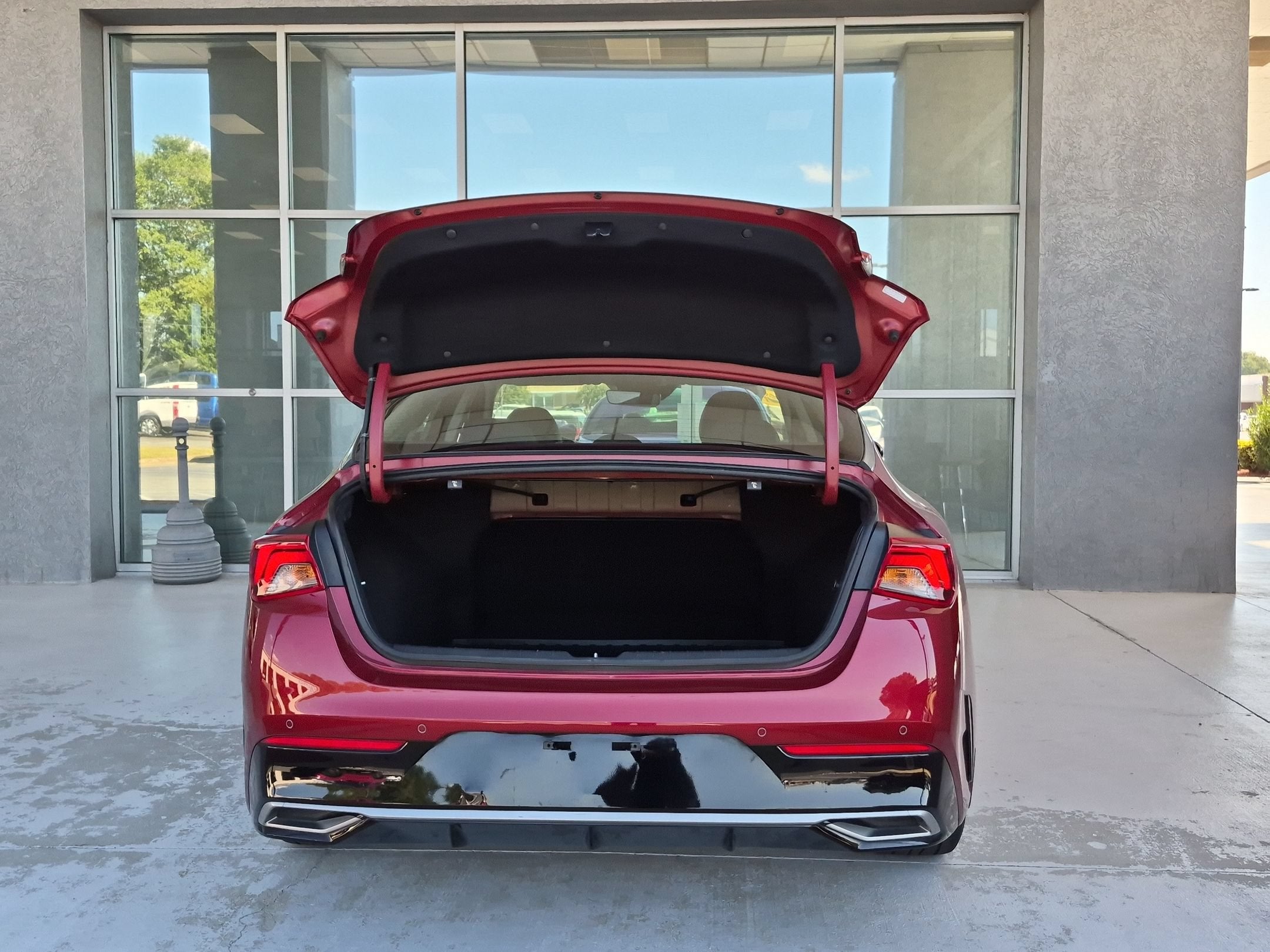 2022 Kia K5 EX