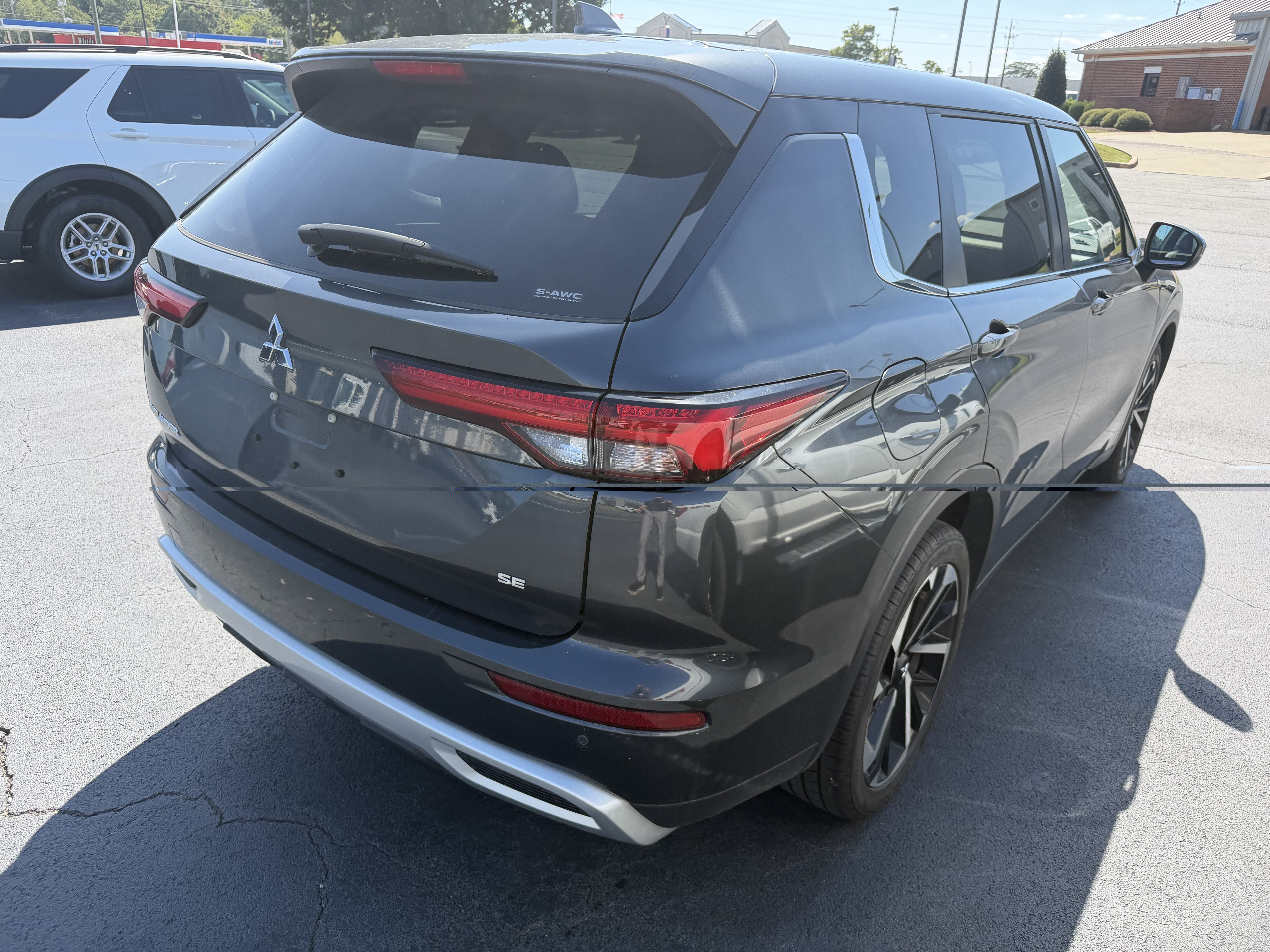 2024 Mitsubishi Outlander SE Black Edition